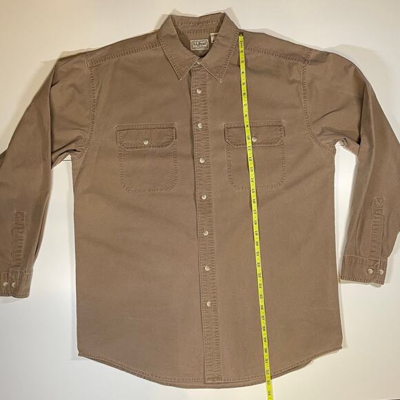 LL Bean Sz L Tall Heavyweight Cotton Work Shirt Tan Chore Overshirt Button Front - Picture 4 of 8
